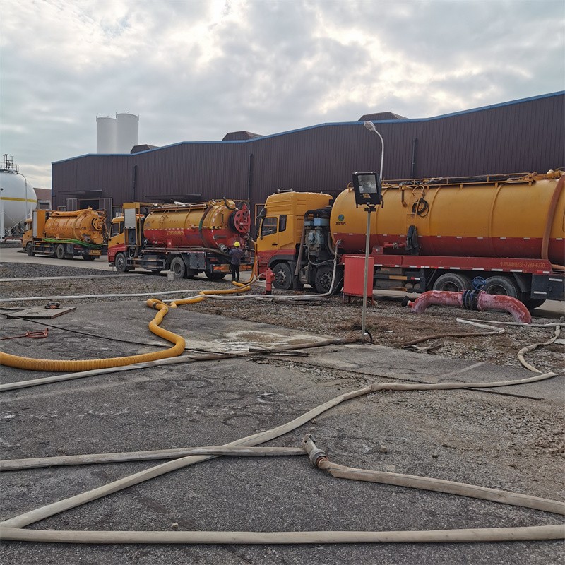 榆社污水池清理