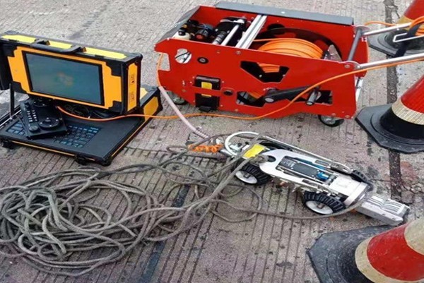 榆社CCTV管道检测机器人